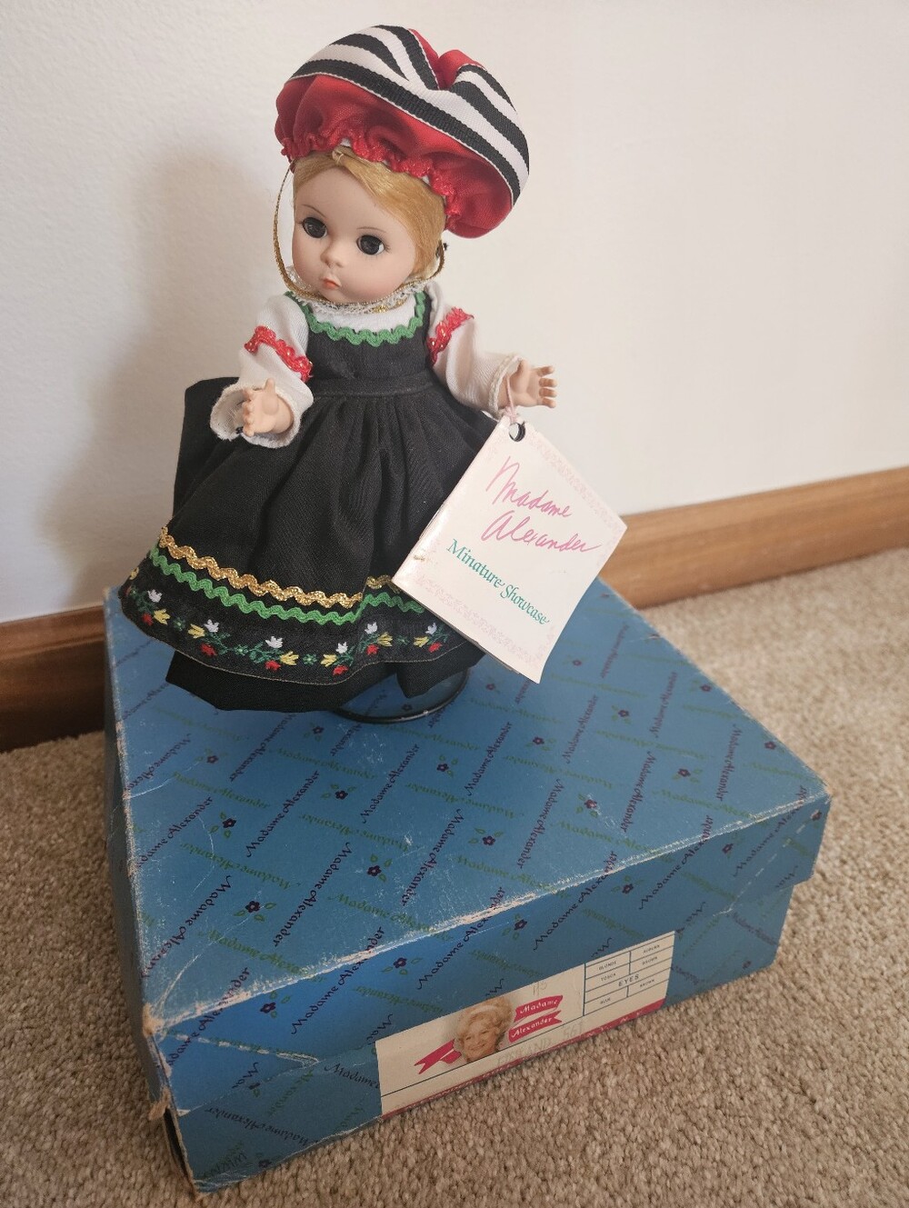 Madame Alexander Finland doll